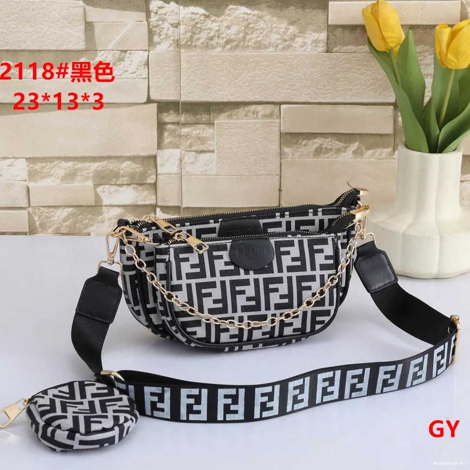 Bags Lightweight For Fendi Messenger Women 3021 0110